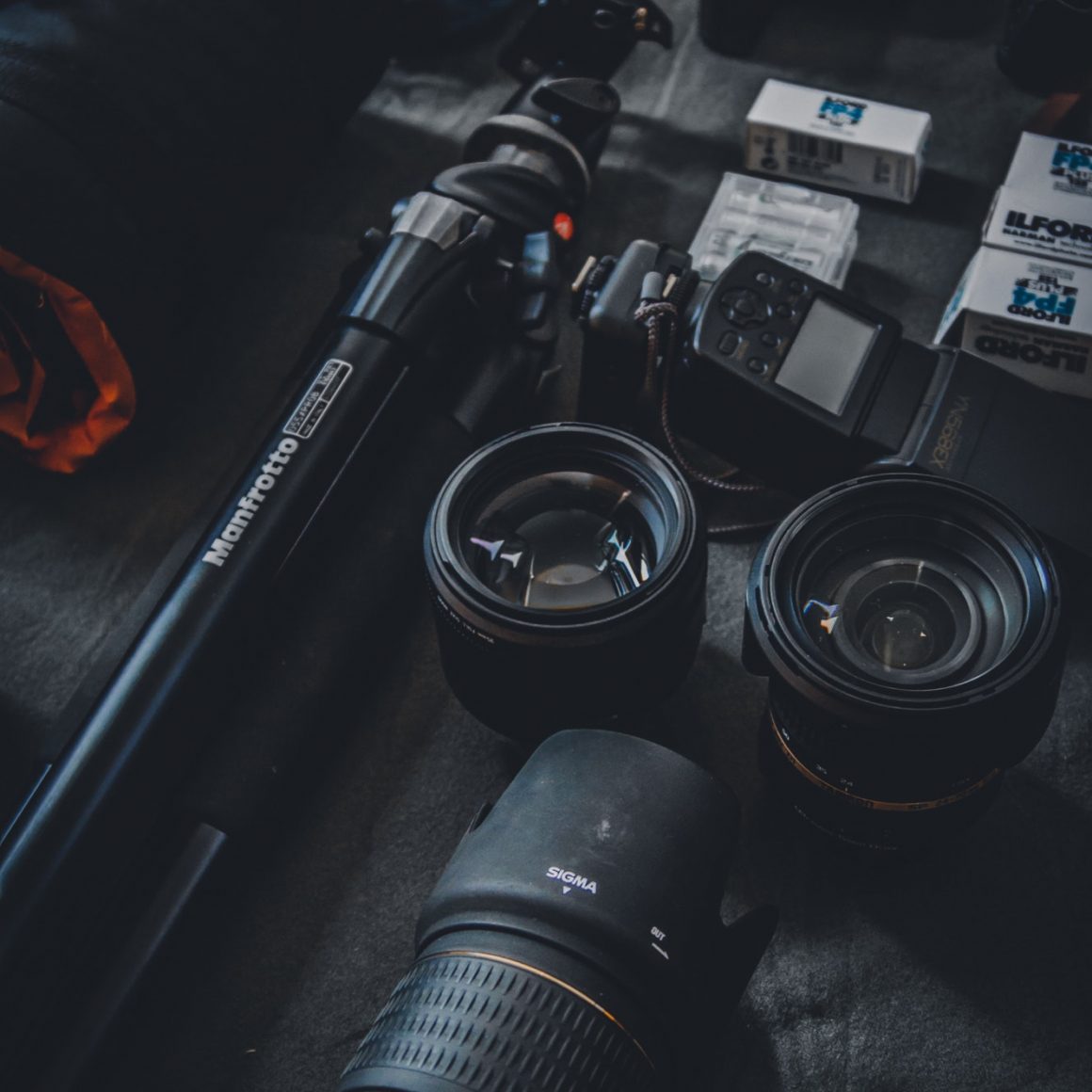 Read more about the article 5 Must-Have Camera Accessories
